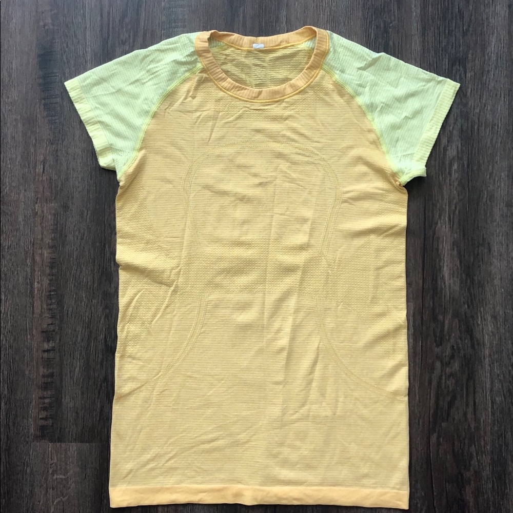 LULULEMON WOMENS VENT TECH Yellow T SHIRT sz 8